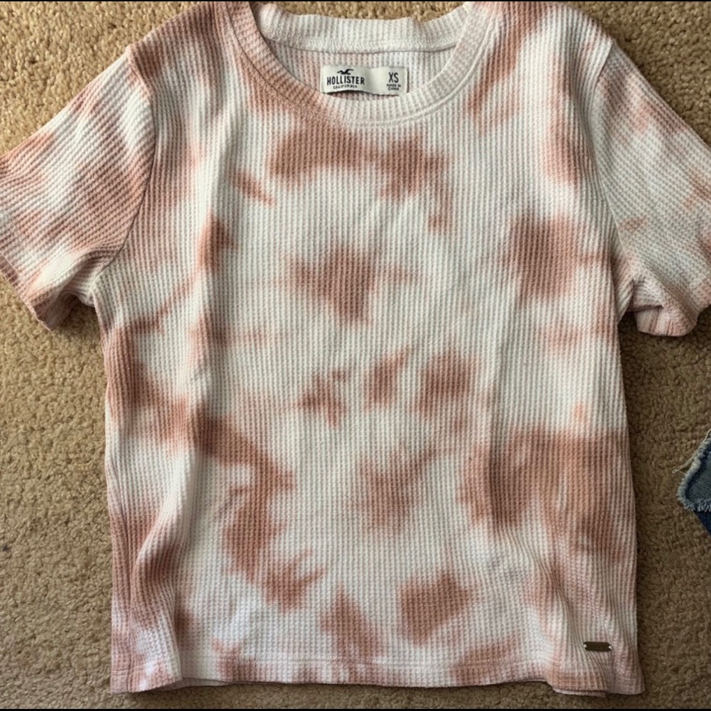 Hollister Tie-Dye Top!